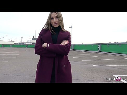 ❤️ O SCOUT ALEMÁN É UN SOÑO QUE TOCA STEELE, UN APARCAMENTO E SEXY POR DINERO Porno a nós gl.eviewporn-com.ru ❌️