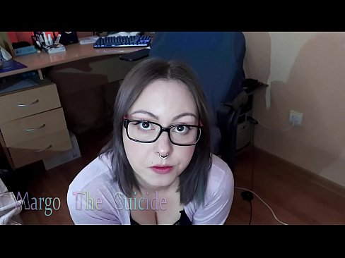❤️ Moza sexy con lentes chupa un consolador profundamente ante a cámara Porno a nós gl.eviewporn-com.ru ❌️