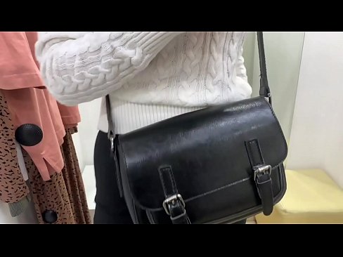 ❤️ Masturbación pública da nova cadela FeralBerry cun consolador no probatorio Porno a nós gl.eviewporn-com.ru ❌️