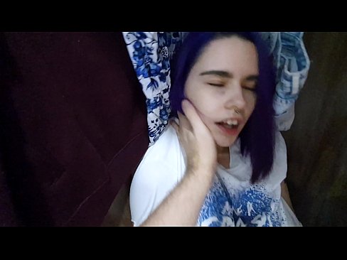 ❤️ Atopo a miña irmá no armario e axudouna a correrse Porno a nós gl.eviewporn-com.ru ❌️